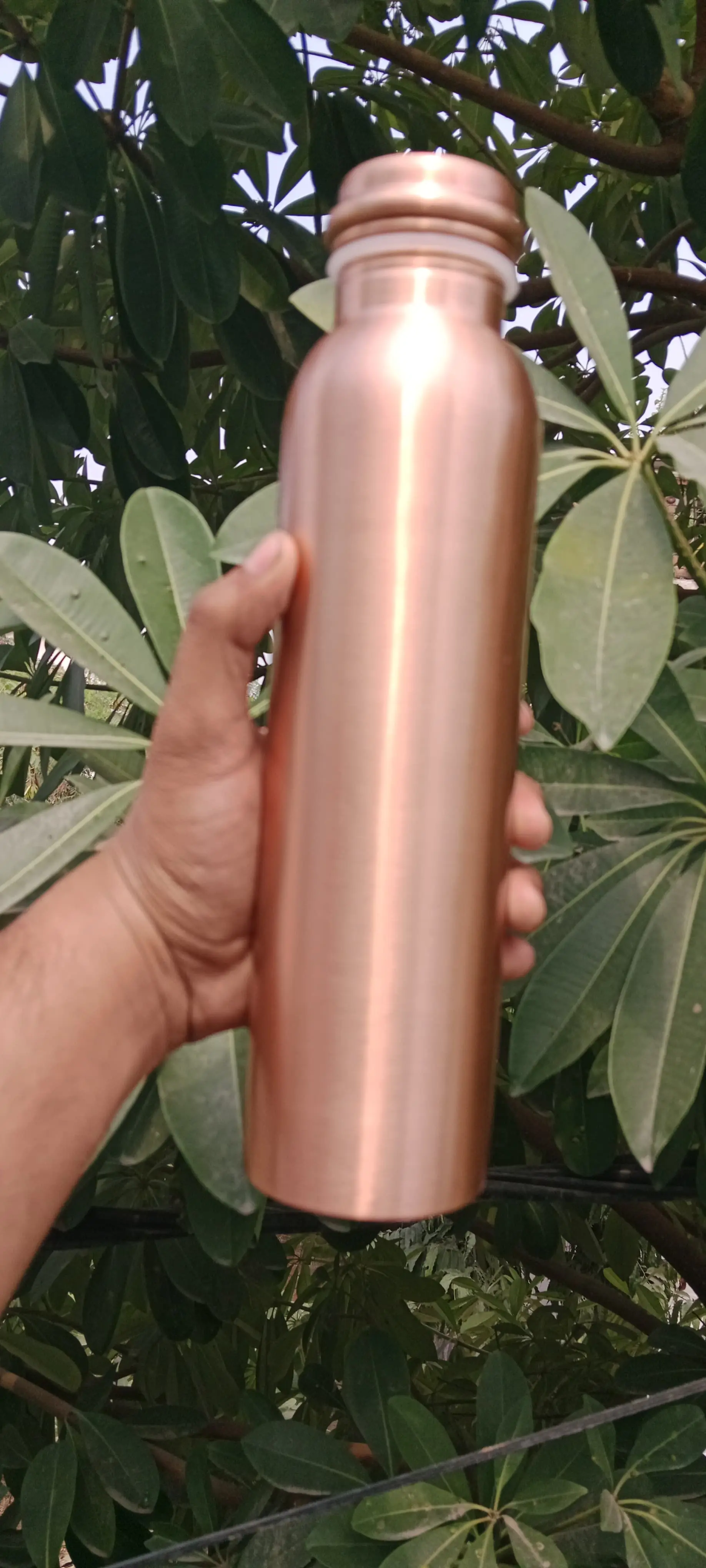 322785b0-ee38-4c49-ad55-753b1a46c740-Plane copper water bottle.webp